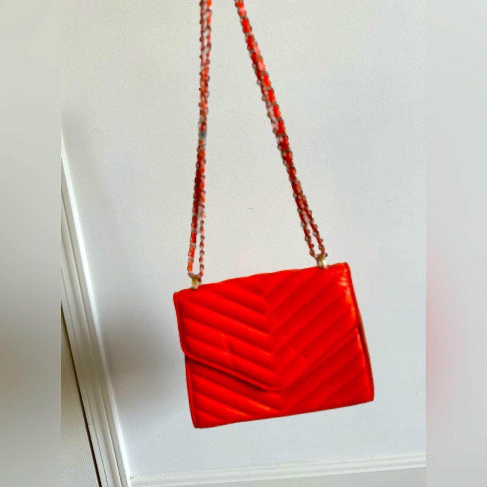 Small crossbody bag